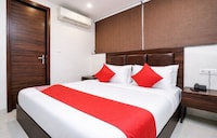 Hotel O Kempegowda Park Bangalore Formerly Srs Lodge