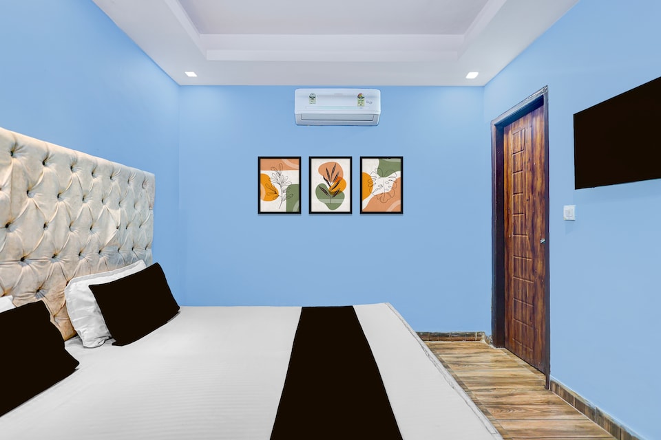 Hotel O Royal Homestay , Dehradun ISBT, Dehradun