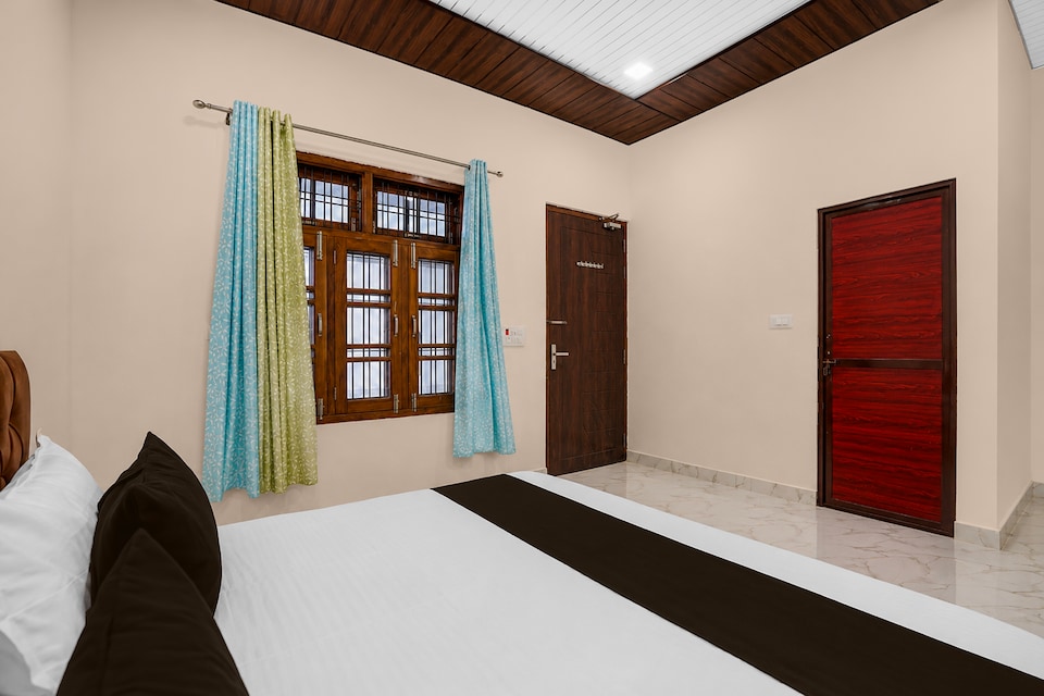 Hotel O Ganeshpur Inn, Faizabad Road, Lucknow