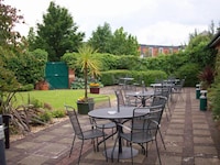 Wigan Oak Hotel by Belvilla