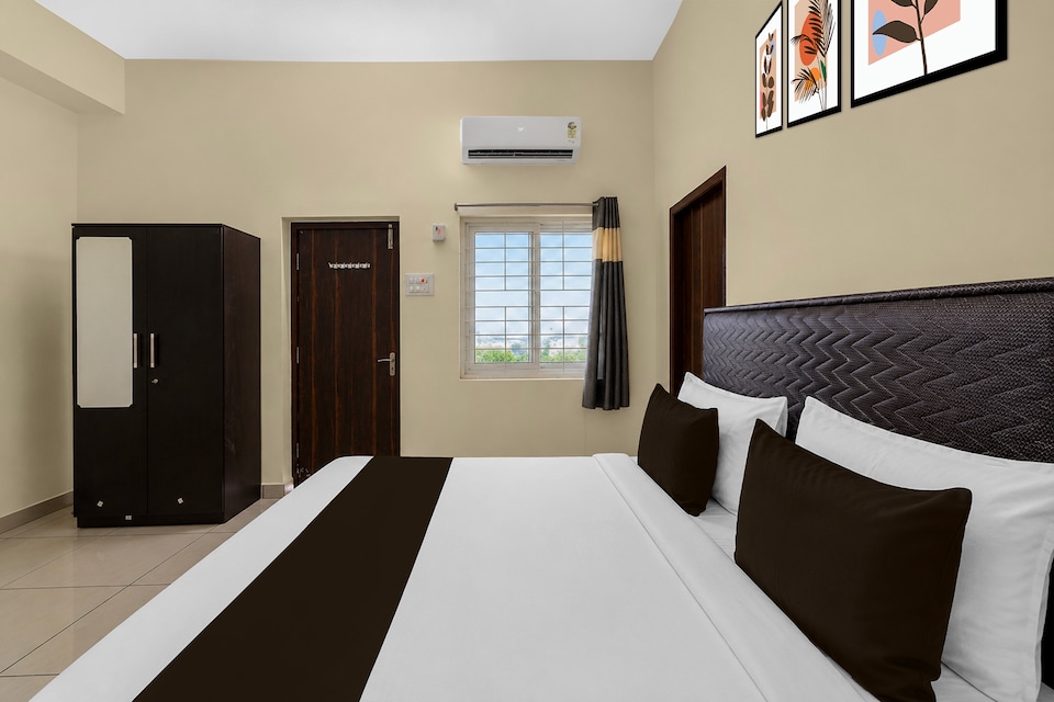 Super Hotel O Temple Road Vemulavada, Karimnagar, Karimnagar