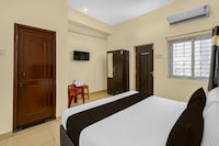 Hotel O Temple Road Vemulavada
