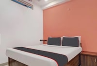Hotel O Temple Road Vemulavada