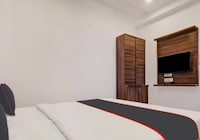 Hotel O Temple Road Vemulavada