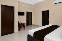Hotel O Temple Road Vemulavada