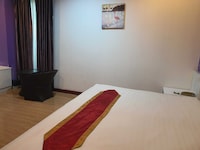 Sunday Sand Beach Pattaya 