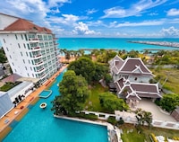 Sunday Sand Beach Pattaya 