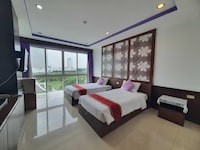 The Sand Beach Resort by DanCenter