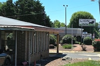 Lion Inn Albemarle By Hotel O Near US 52