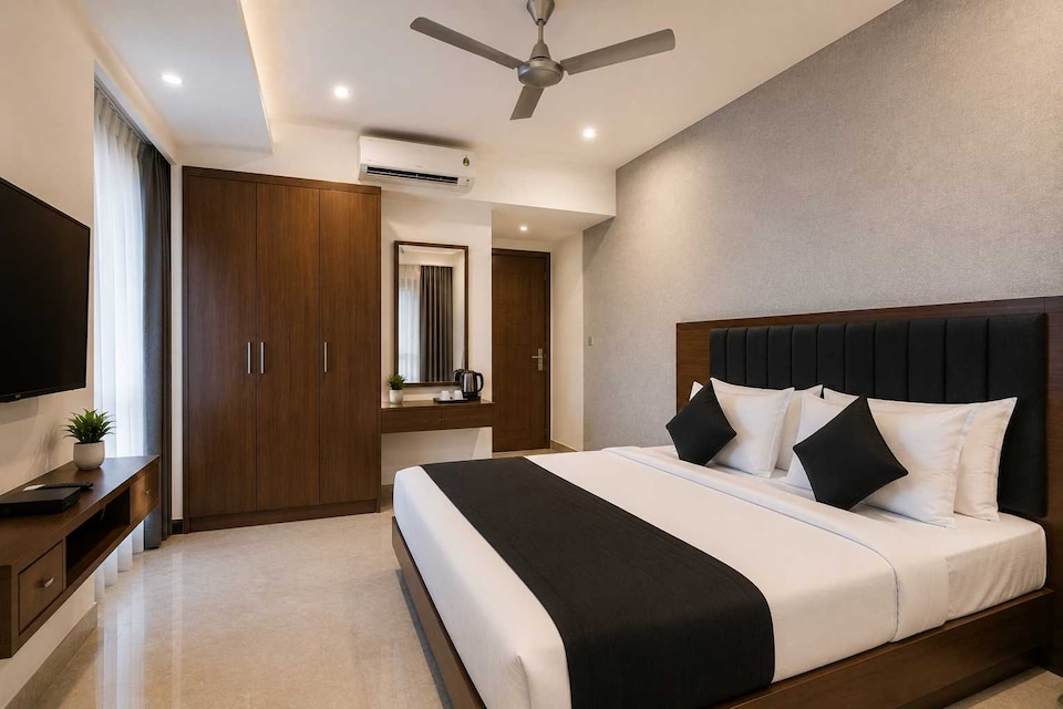 Hotel O SLN Terminus Gachibowli Formerly BSR, Gachibowli, Hyderabad