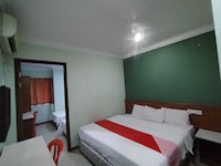 Hotel O Century Inn