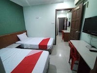 Hotel O Century Inn