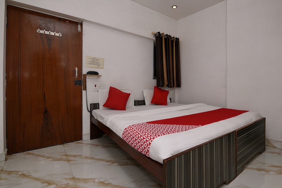 OYO 14881 Hotel Tamilnadu, Assi Ghat Varanasi, Varanasi