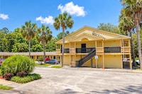 Kings Suites Kingsland GA