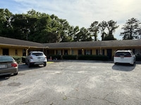 Kings Suites Near Naval Base I-95 Kingsland