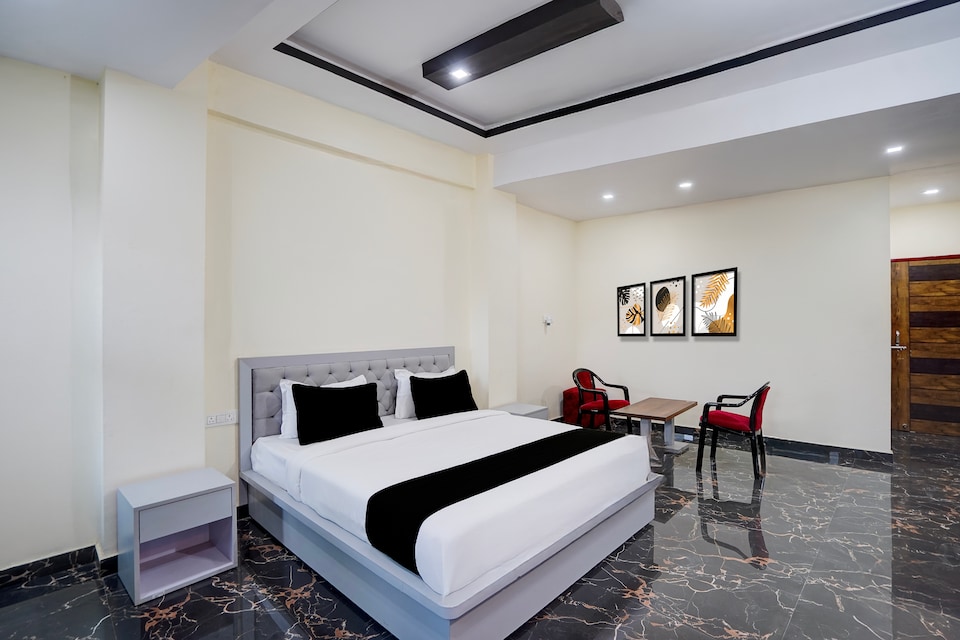 Hotel O Nest inn the comfort stay & banquet, Vikas Nagar Lucknow, Lucknow