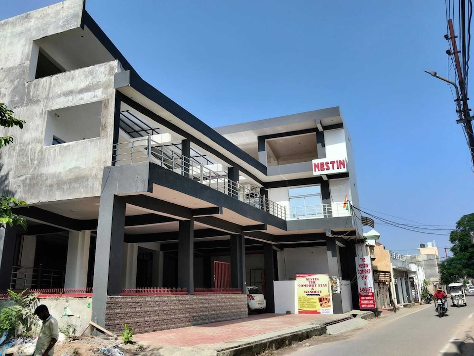 Hotel O Nest inn the comfort stay & banquet, Vikas Nagar Lucknow, Lucknow