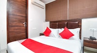 Townhouse Deshapriya Park Kolkata Formerly DK Inn