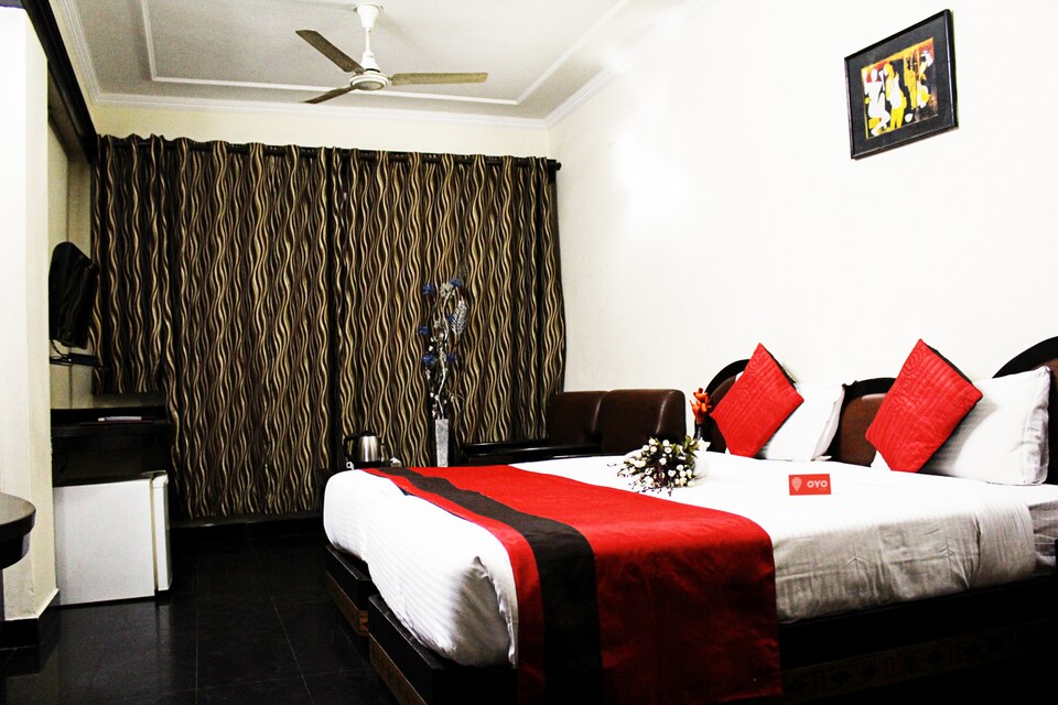 OYO 516 Hotel Sagar Residency, Nizamuddin Delhi, Delhi