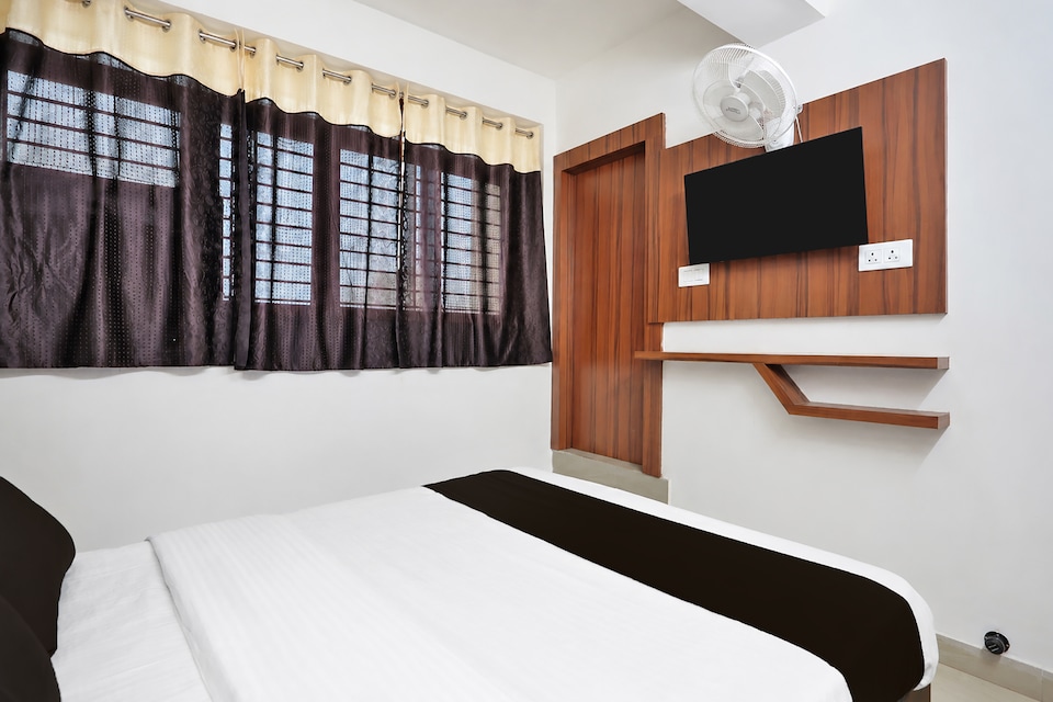 Hotel O Royal Inn, Sakchi Jamshedpur, Jamshedpur