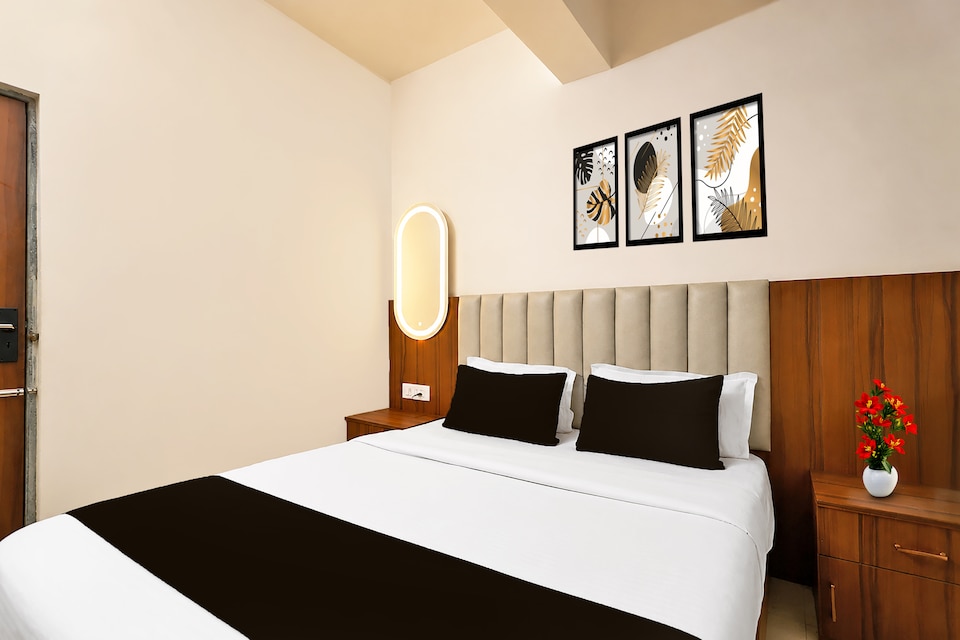 Hotel O Royal Inn, Sakchi Jamshedpur, Jamshedpur