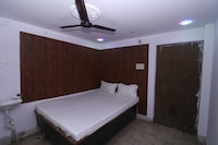 Hotel O Royal Inn