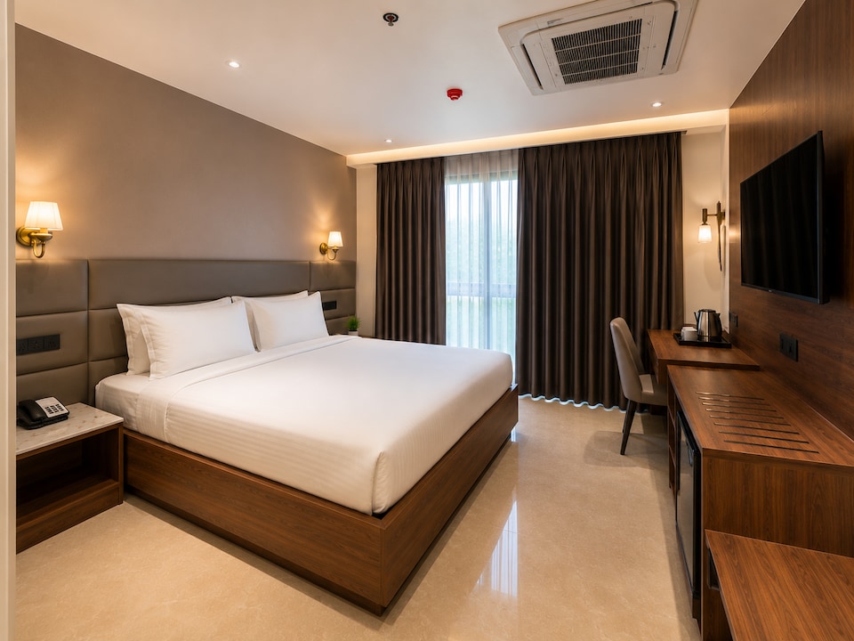 Clubhouse Hotel by CheckIn Greater Noida, Greater Noida, Noida