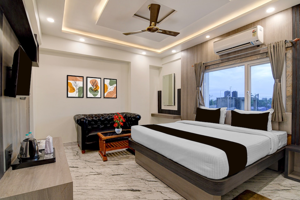 Townhouse Oak Dankuni Crossway Formerly Annapurna Banquet & Inn, Howrah Kolkata, Kolkata