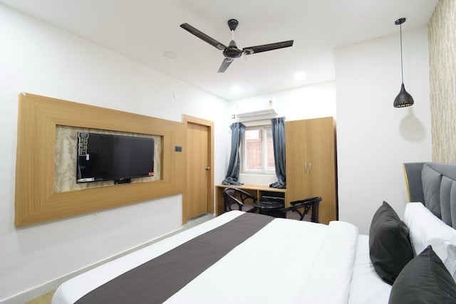 Collection O Vedayapalem Railway Station Formerly Grand Luxury Rooms