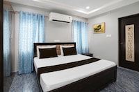 Super Collection O Vedayapalem Railway Station Formerly Grand Luxury Rooms