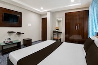 Super Collection O Vedayapalem Railway Station Formerly Grand Luxury Rooms