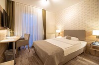 Wolfsburg Fallersleben Hotel by Belvilla