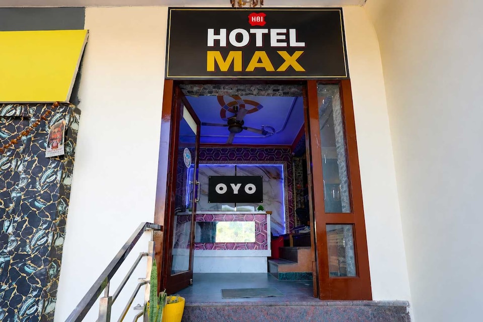 Spot On Max Hotel Agra, Fatehabad Road, Agra