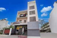 Spot On Max Hotel Agra