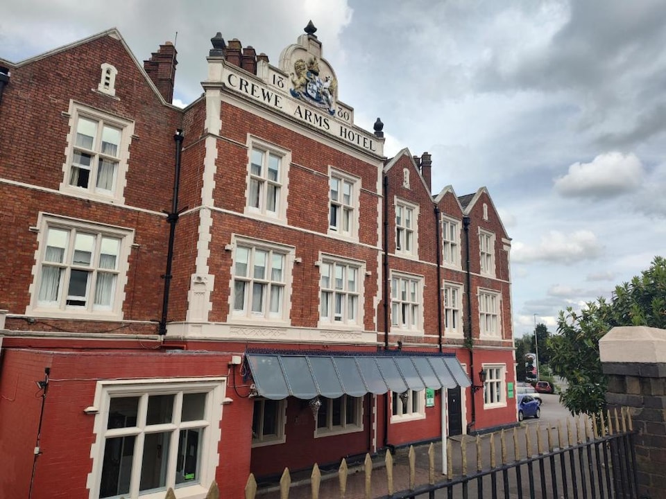 Crewe Arms by Belvilla, Crewe (North England), Crewe