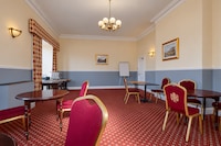 Belvilla Crewe Arms Hotel