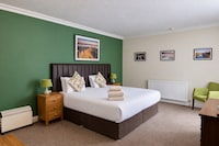 Nant Ddu Lodge Hotel & Spa by Belvilla