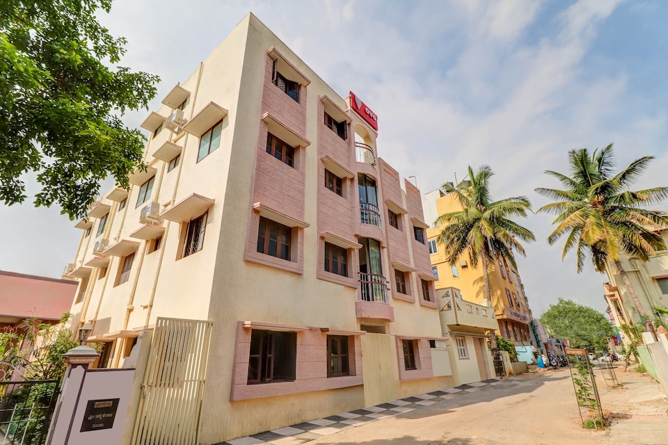 OYO 2677 Hotel Royal Blue, Kalyan Nagar Bangalore-II, Bangalore