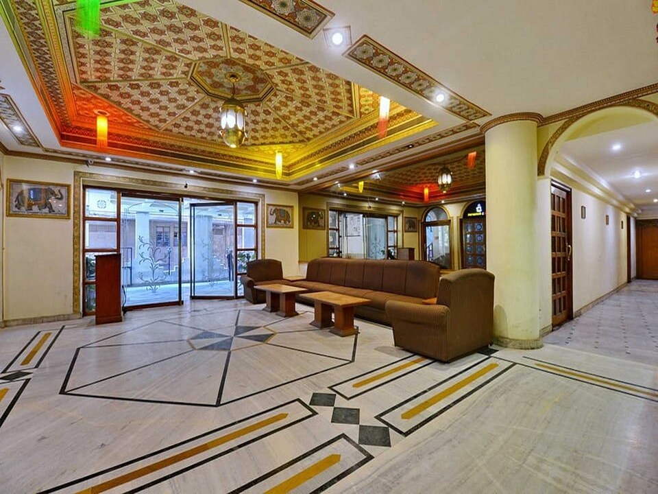 Palette Hotel Jaipur City Centre, Sindhi Camp, Jaipur