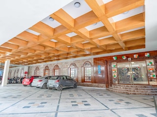 Palette Hotel Jaipur City Centre