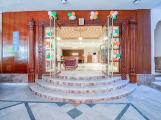 Palette Hotel Jaipur City Centre