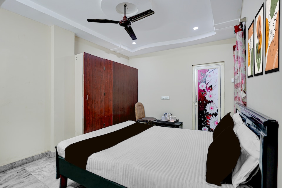 Super Hotel O Kanuru Vijayawada Formerly Akshaya Residency, Mahanadu Extension VIjayawada, Vijayawada