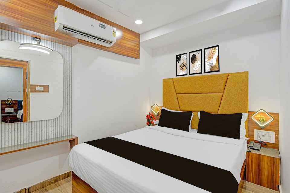 Hotel O CG STAY, Navrangpura Ahmedabad, Ahmedabad