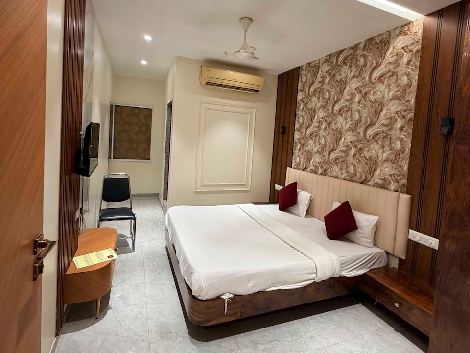 Hotel Riveria - Blue Lagoon, Mahabaleshwar, Mahabaleshwar
