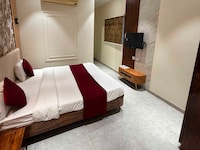 Hotel Riveria - Blue Lagoon