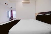 Collection O Sunset Point Pangari Formerly Riveria