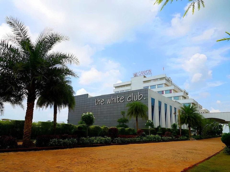 Palette Hotel Grand Canyon Raipur, Airport Road - Raipur, Raipur