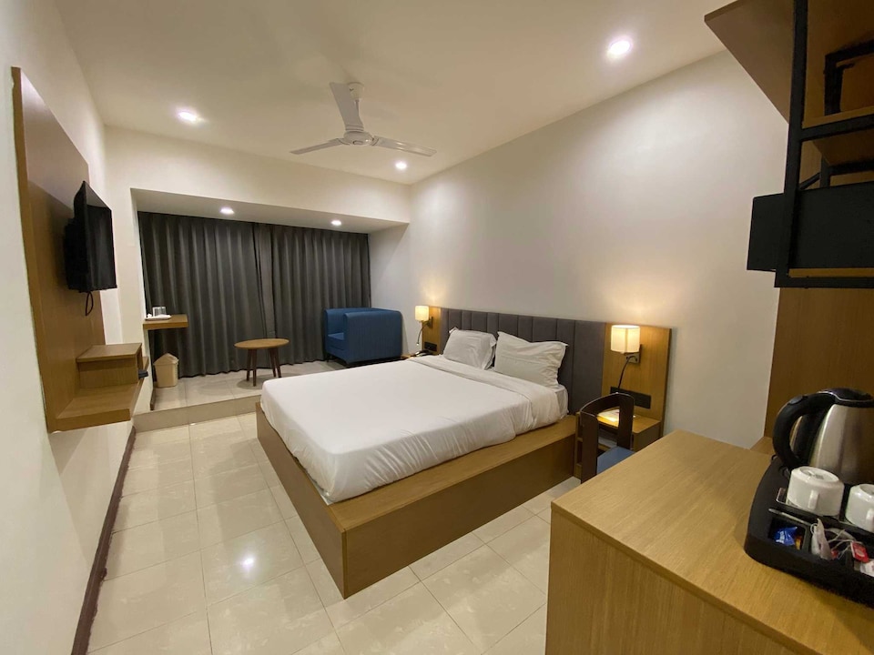 Palette Hotel Grand Canyon Raipur, Airport Road - Raipur, Raipur