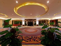 Palette Hotel Grand Canyon Raipur