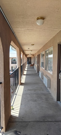 Albuquerque Inn Near Airport I 40